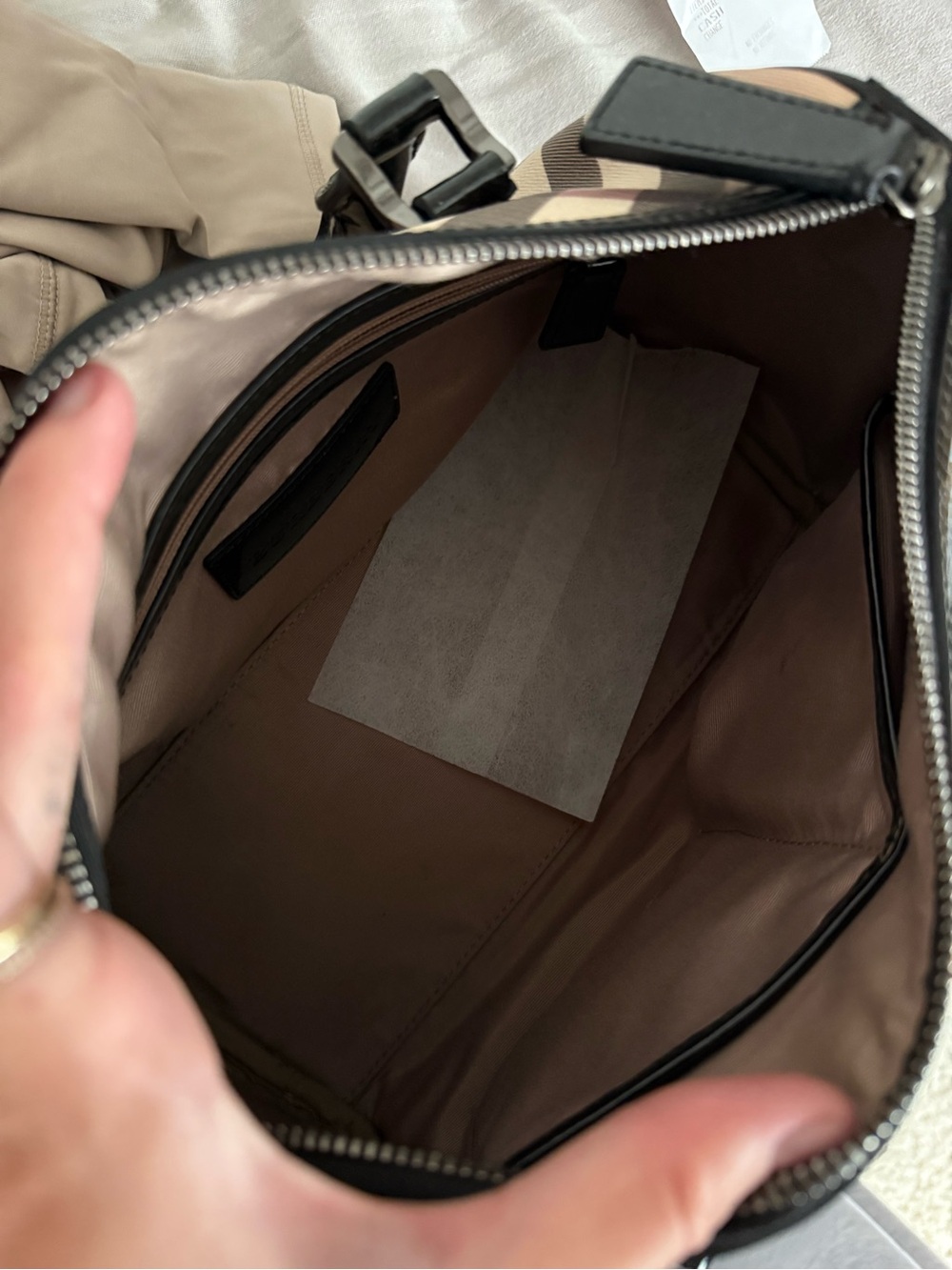 Burberry Beige Check Satchel with Black Patent Handles - Picture 4 of 4